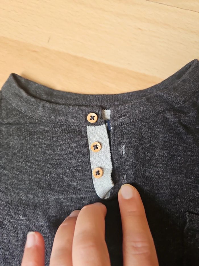 Petit pull - photo numéro 2