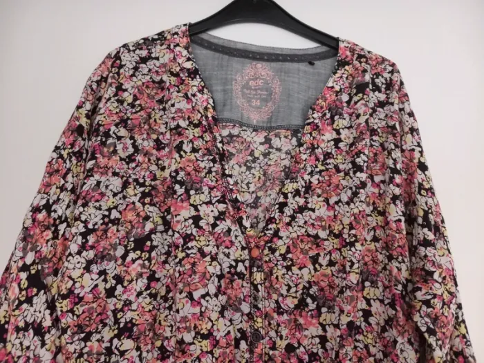 Jolie robe fleurie edc by Esprit - photo numéro 3