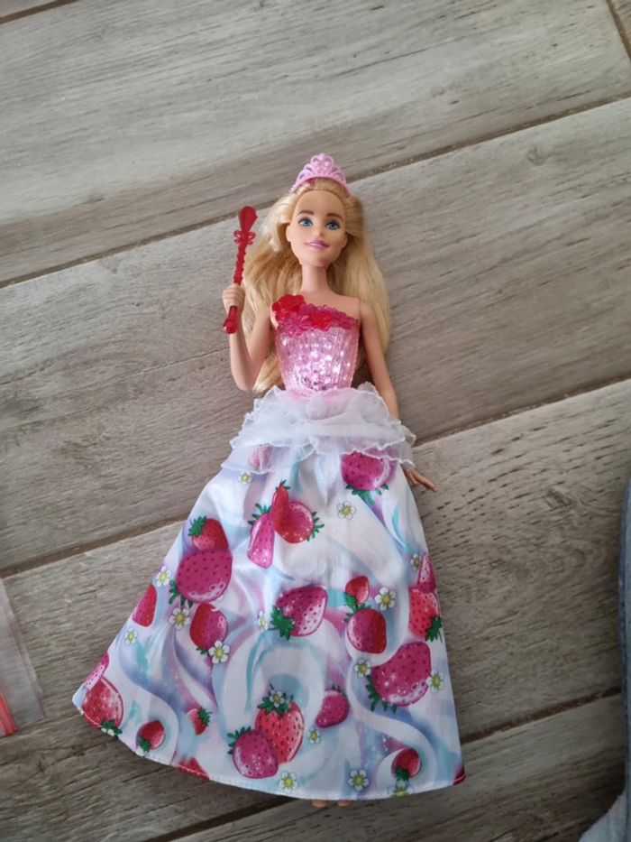 Poupée Barbie Dreamtopia Bonbons sons et lumière - photo numéro 2