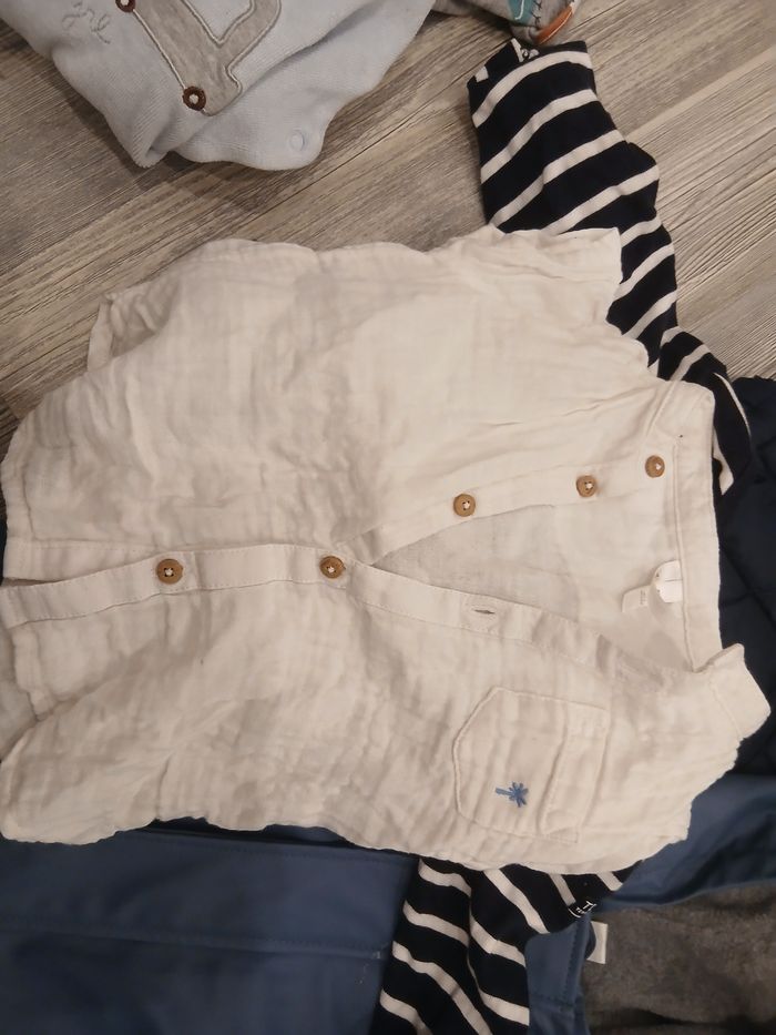 Lots vêtements bébé 9 mois - photo numéro 5