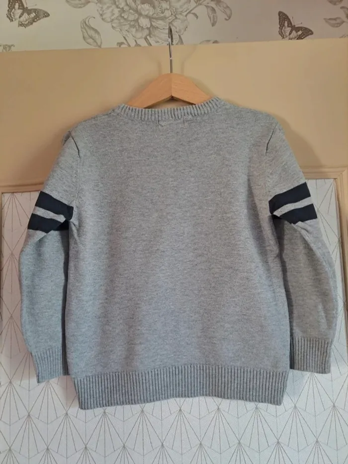 Pull garçon tbe gris 5 ans sidewalk comme neuf - photo numéro 4