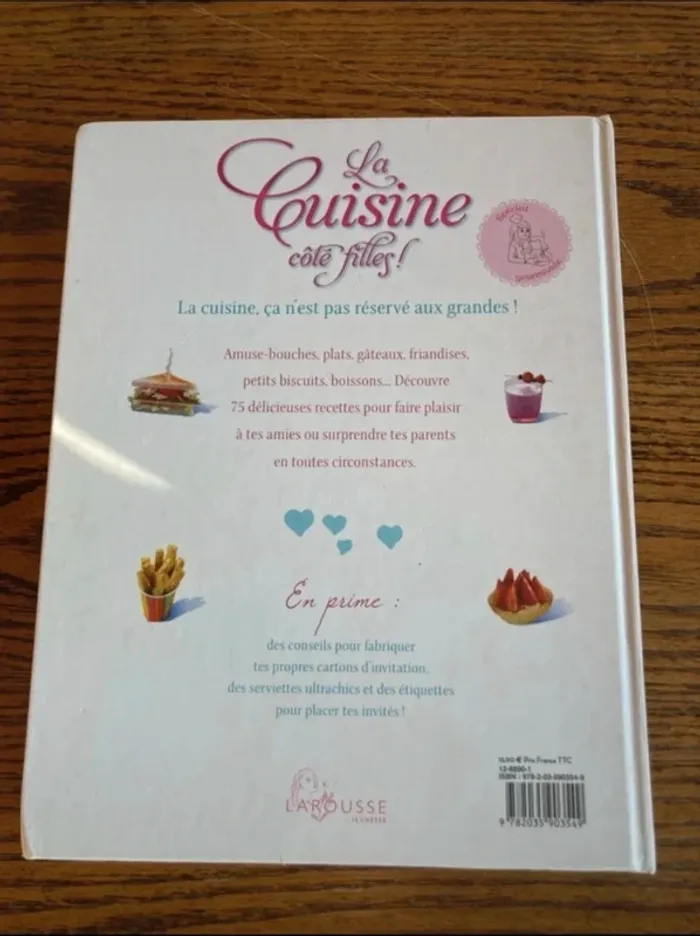 Livre la cuisine côté fille en très bon état - photo numéro 4