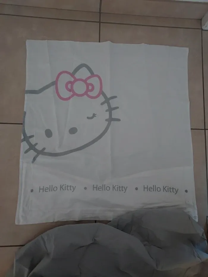 Parure de lit hello kitty - photo numéro 4