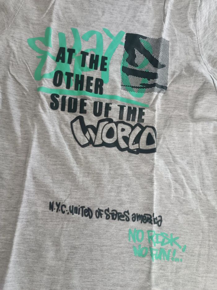 Tee shirt Kiabi 10 ans - photo numéro 2