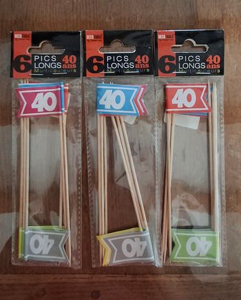 Lot de 18 pics en bois neuf 40 ans