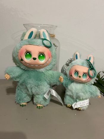 Grand Labubu vert