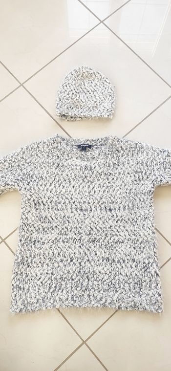 Pull et bonnet