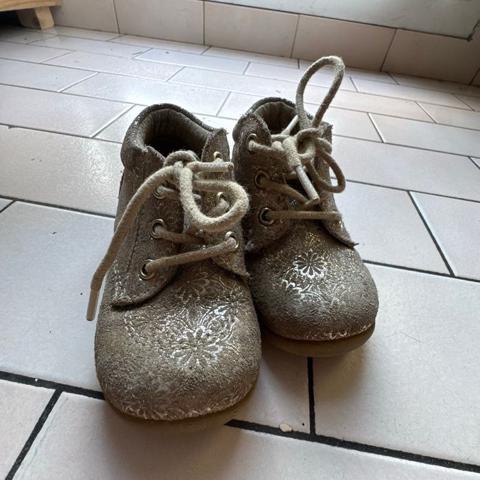 Chaussure bébé fille - photo numéro 3