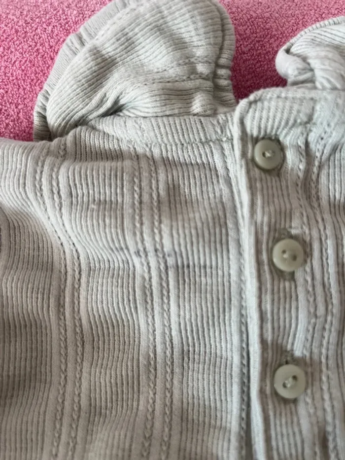 Ensemble Kiabi taille 12 mois - photo numéro 3