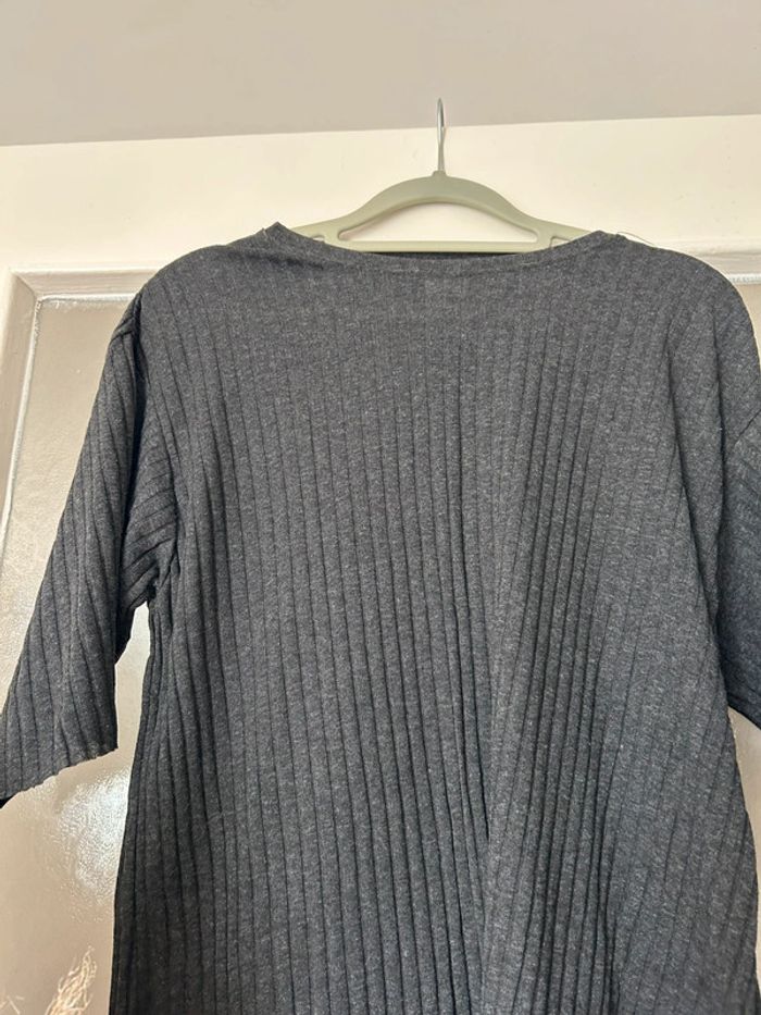 T-shirt à rayure gris foncé Shein neuf S - photo numéro 5