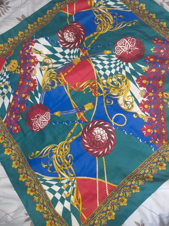 Foulard - photo numéro 2