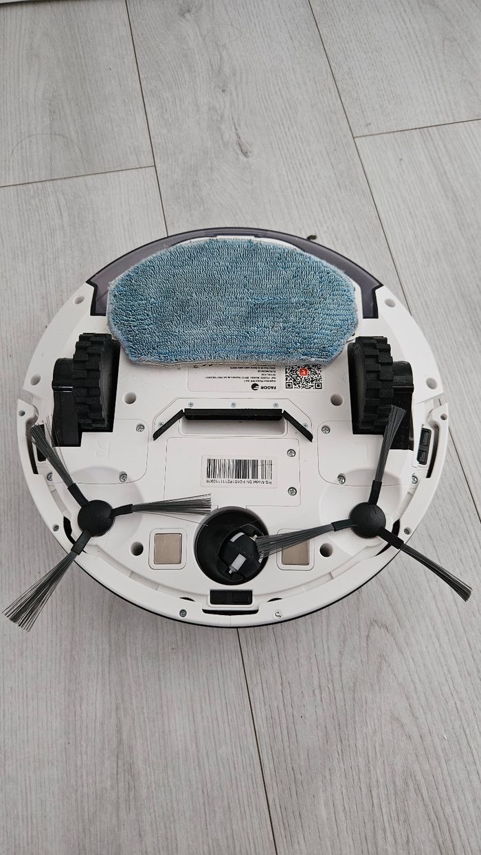 Aspirateur laveur automatique - photo numéro 5
