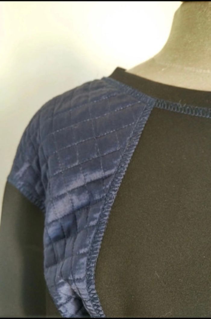 Pull Sandro noir et bleu taille 38 - photo numéro 2