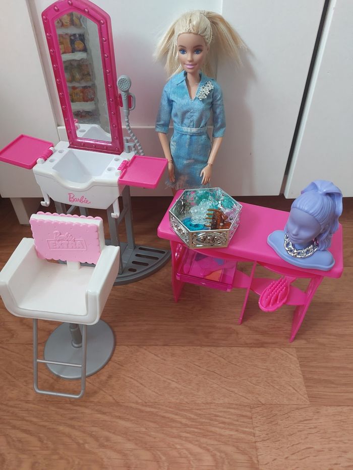 Salon barbie - photo numéro 2