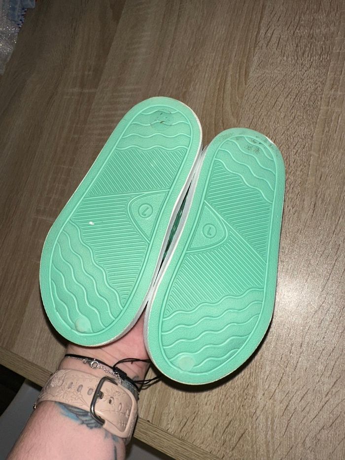 Chaussures de plage - photo numéro 2