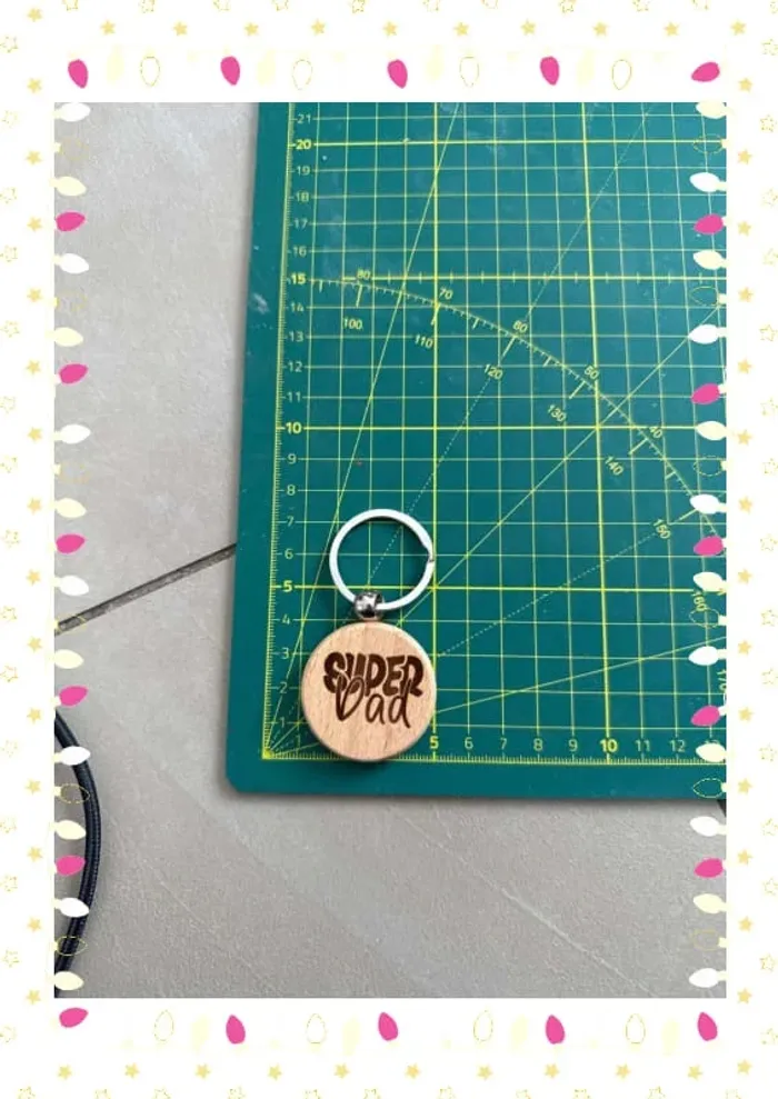 Porte clé super dad - photo numéro 3