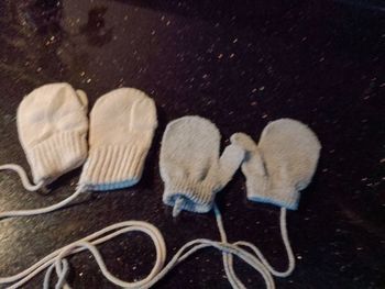 Lot de deux paires de moufles