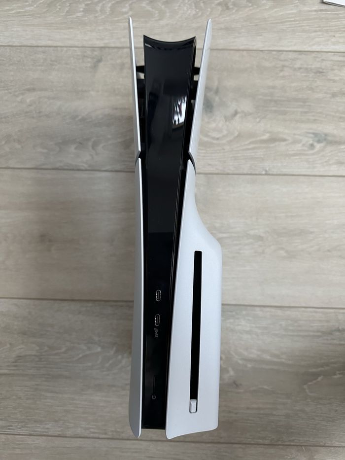 Playstation 5 - photo numéro 2