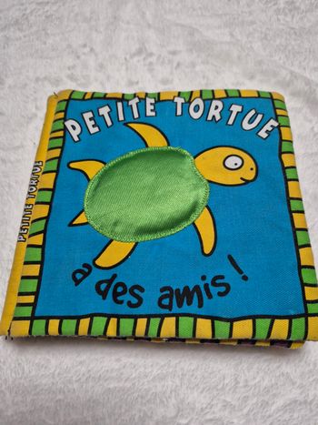 Livre en tissus pour bébé