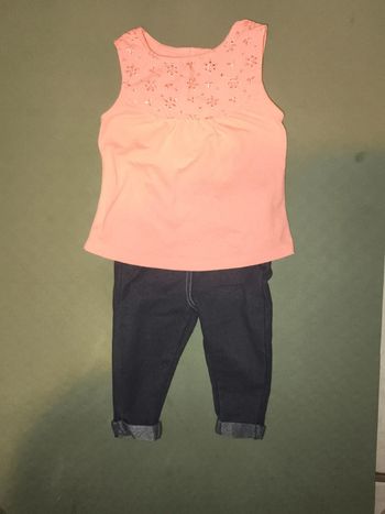 Ensemble jean (legging) Tshirt rose sans manches