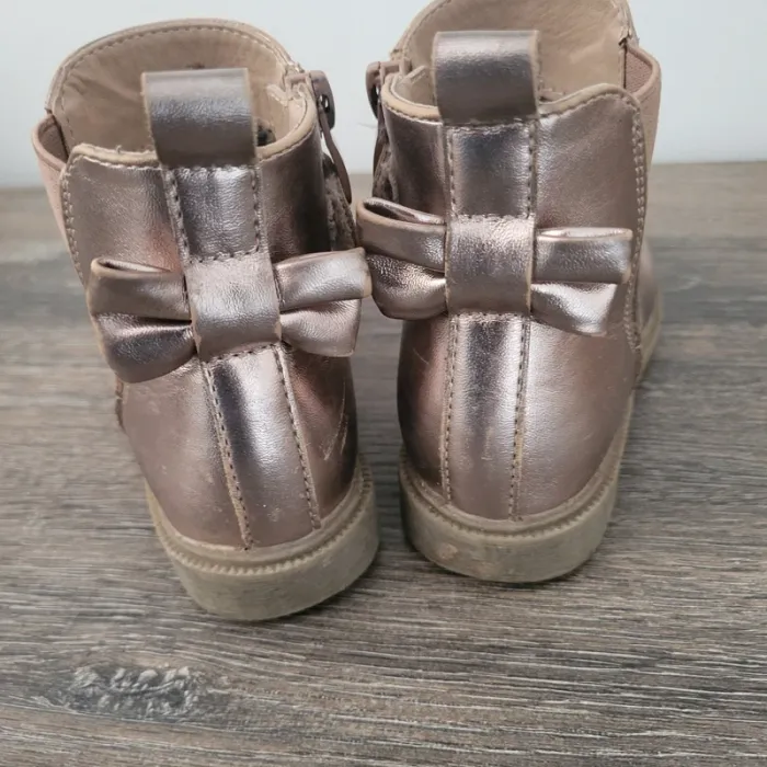 Lot de 2 paires de bottines T23 - photo numéro 9