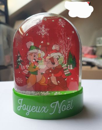 Boule a neige disney disneyland Paris