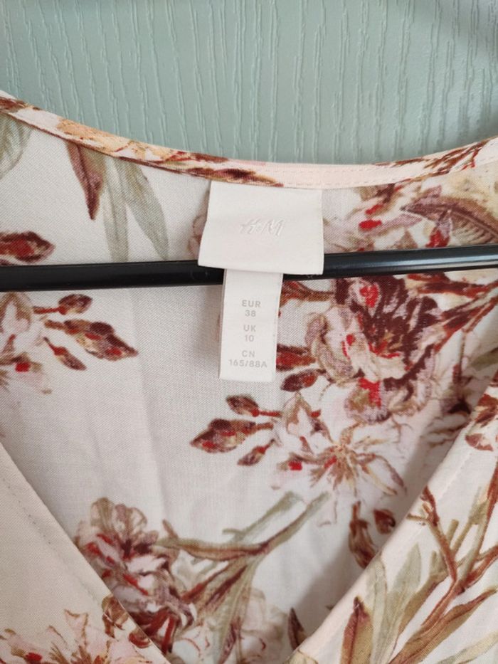 Robe fleurie longueur entre mollet et cheville - photo numéro 4