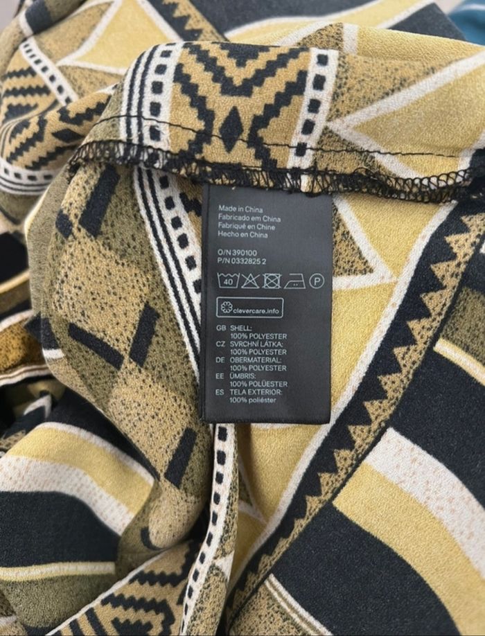 Blouse manches trois quarts jaune et noir imprimé aztèque H&M - photo numéro 8