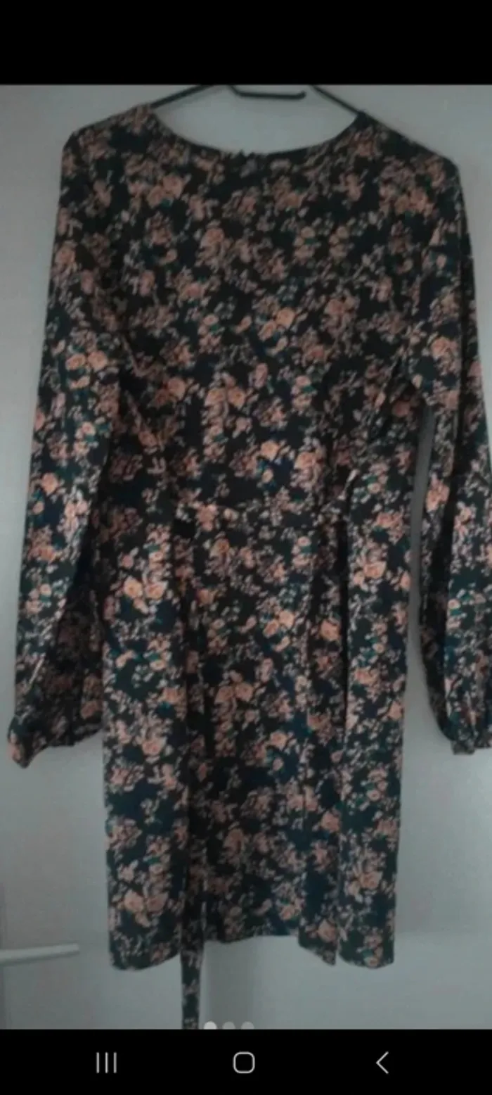 Robe shein 38 manches longues