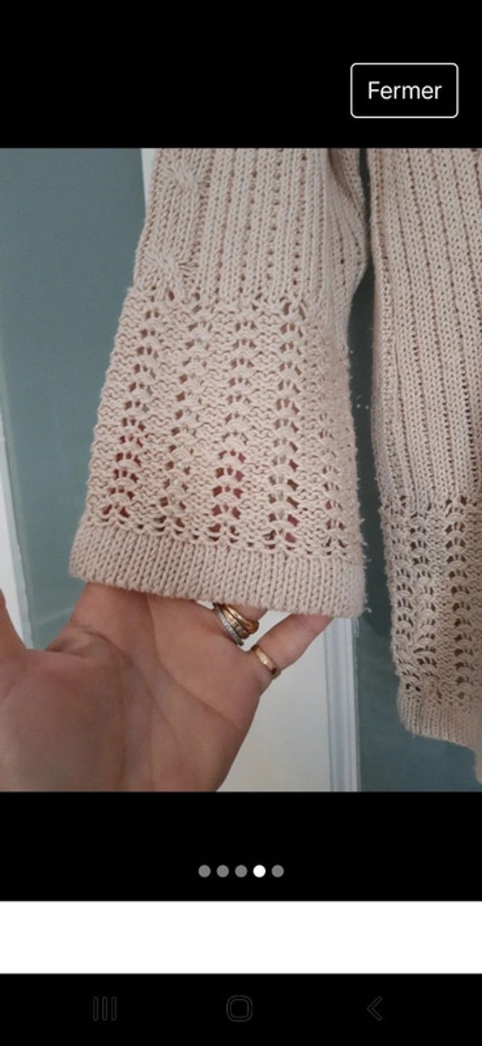 Pull beige ajouré - photo numéro 2