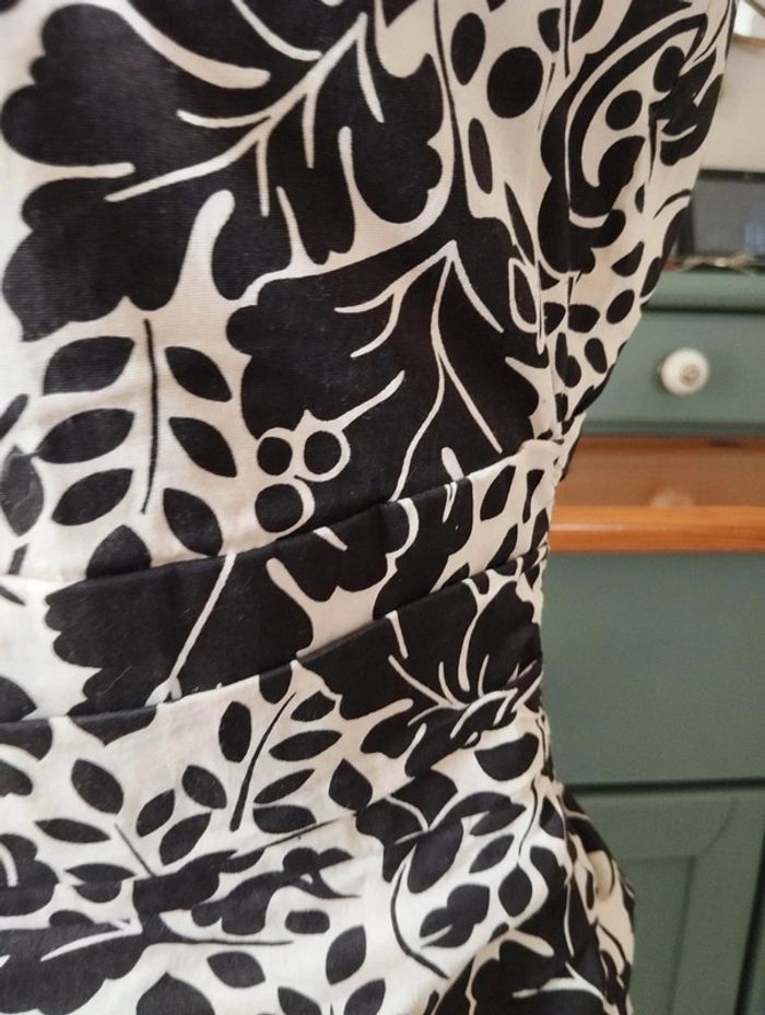 🌾Robe Noire & Crème Imprimé Floral Nougat London T36/38🌾 - photo numéro 10