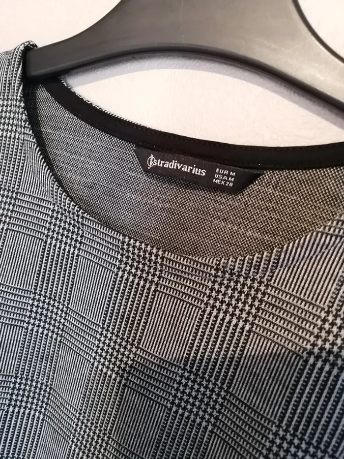 Robe trapèze Stradivarius M - photo numéro 2