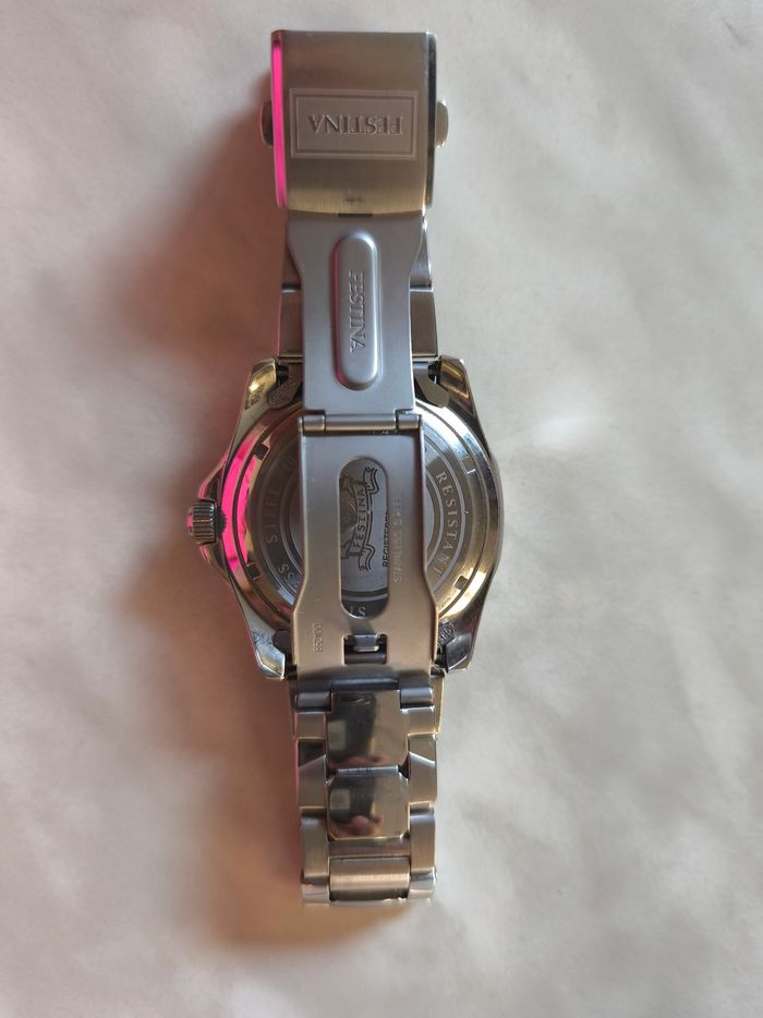 Montre - photo numéro 4