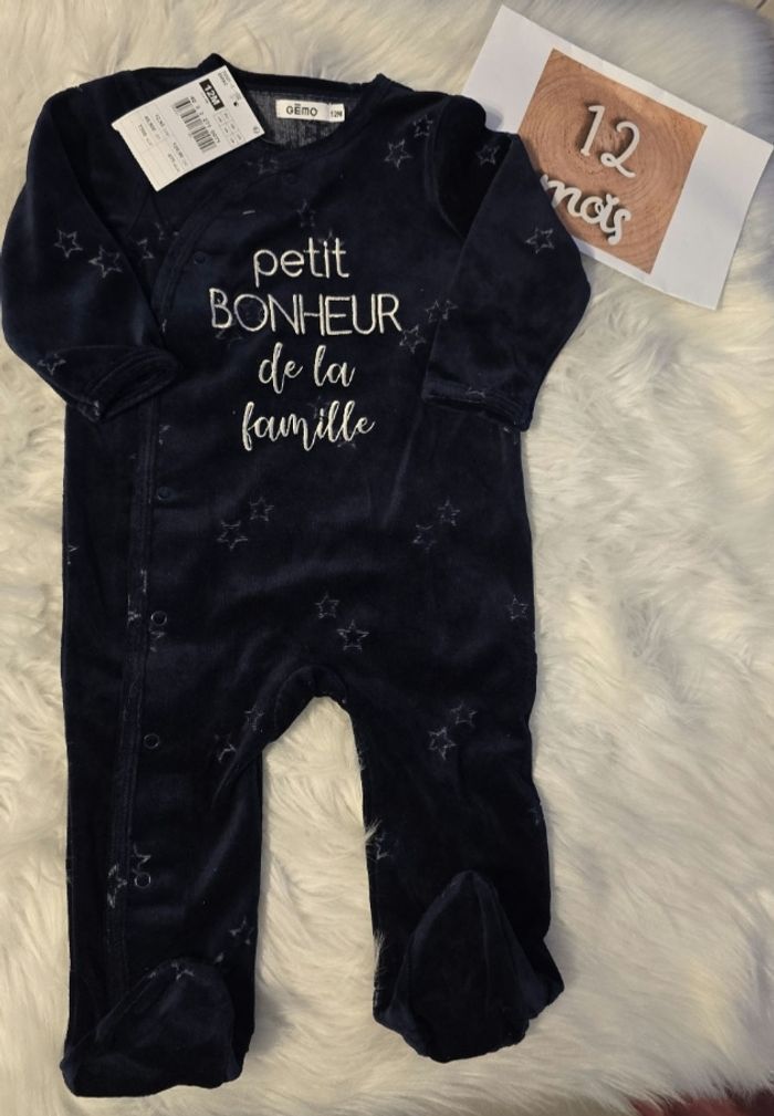 NEUFS !!!!! NON PORTÉS 🥰💙😍 lot pyjamas 12mois Garçon 😍💙🥰(ferme) - photo numéro 4