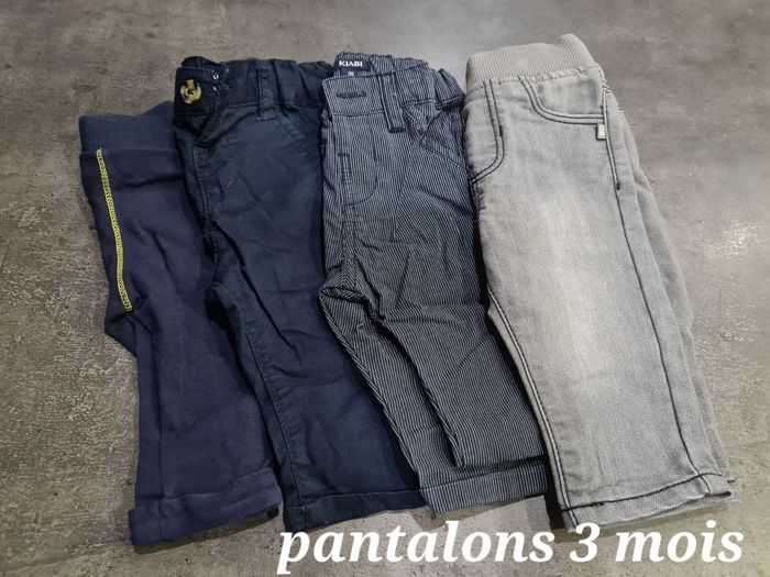 4 Pantalons 3 mois