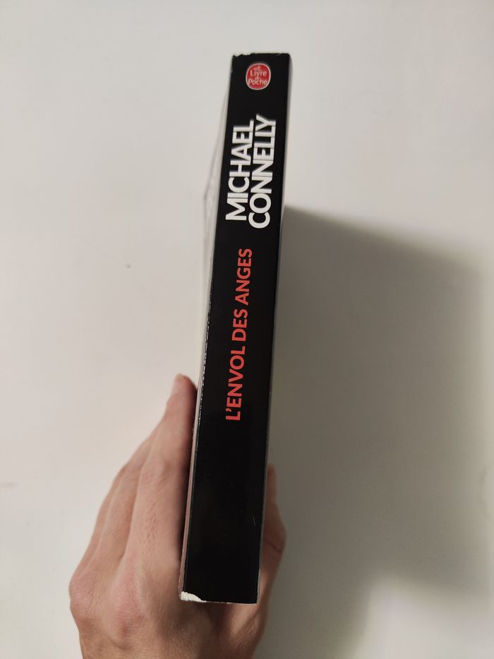 L'envol des anges. Michael Connelly - photo numéro 3