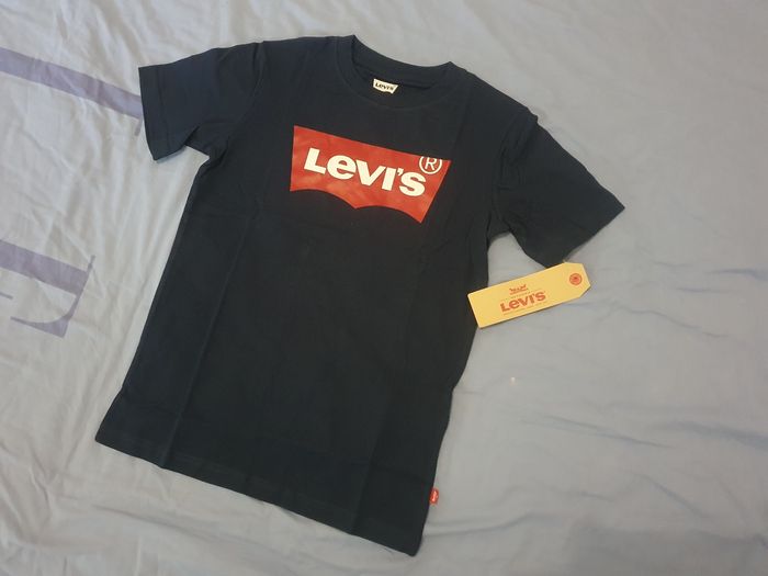 Levi's t-shirt taille 14 ans - photo numéro 2