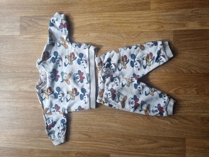 Ensemble Disney 12 mois