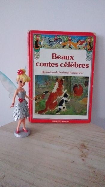 Livre beaux contes celebres