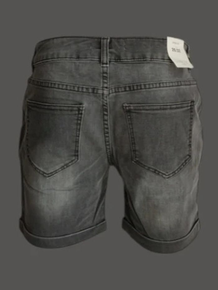 Lot revendeur 13 shorts chino femme (me contacter avant achat !) - photo numéro 7