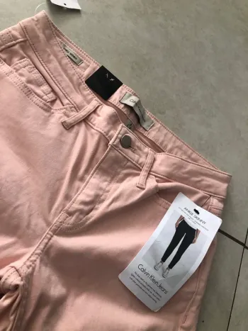 Slim rose pale