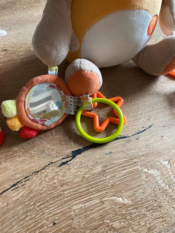 Peluche d’activité et jouet d’activité avec pince baby sun - photo numéro 2