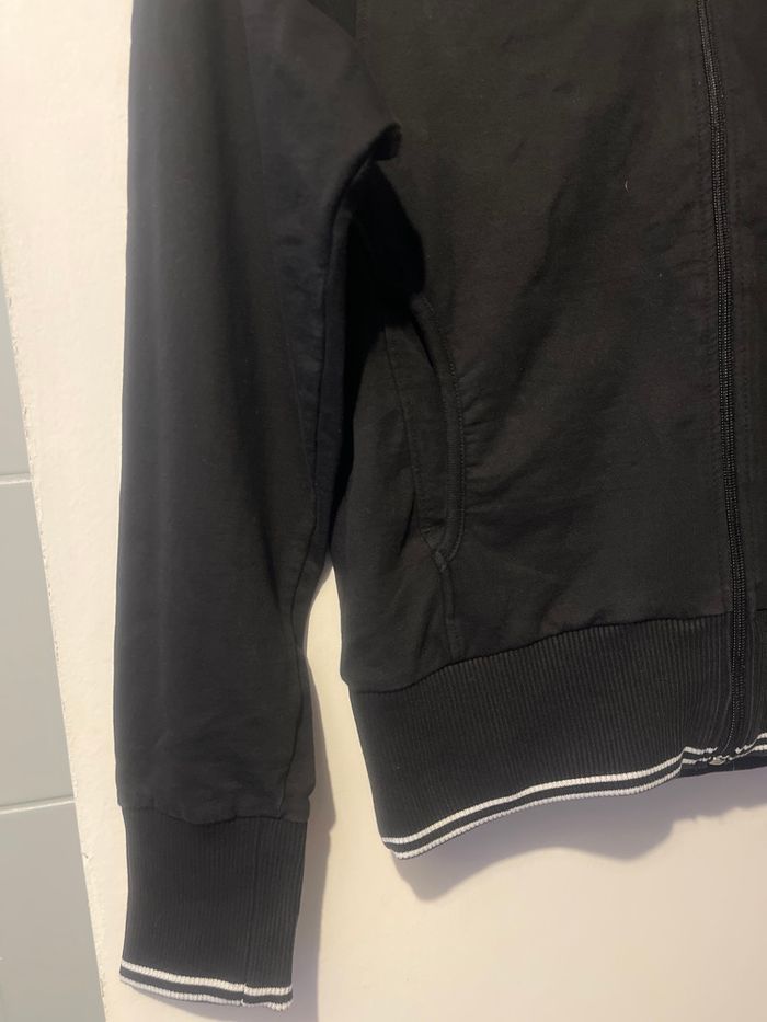 Gilet femme à capuche - photo numéro 2