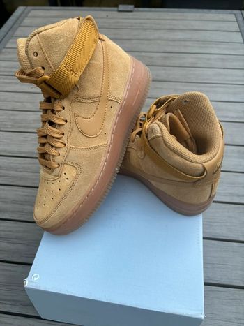 Air Force 1 High P.36 Neuves