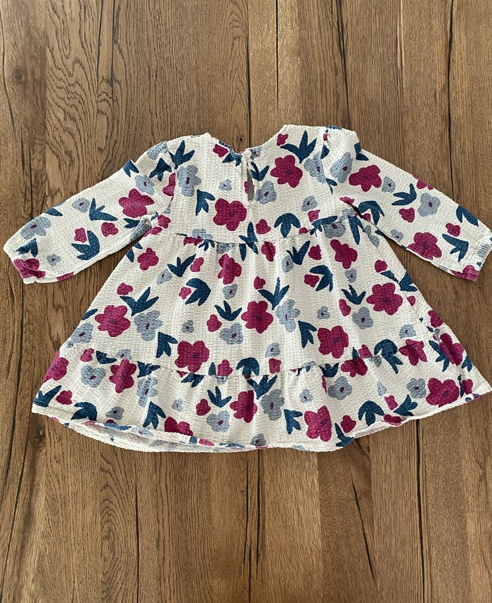 Adorable robe écru à fleurs 5 ans Okaidi - photo numéro 6