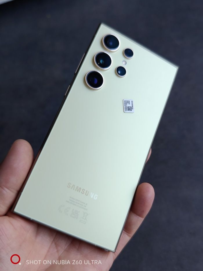 Samsung Galaxy S24 ultra - photo numéro 2