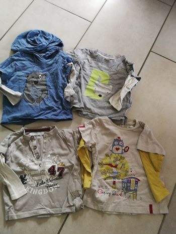 Lot de t-shirts manches longues couleurs