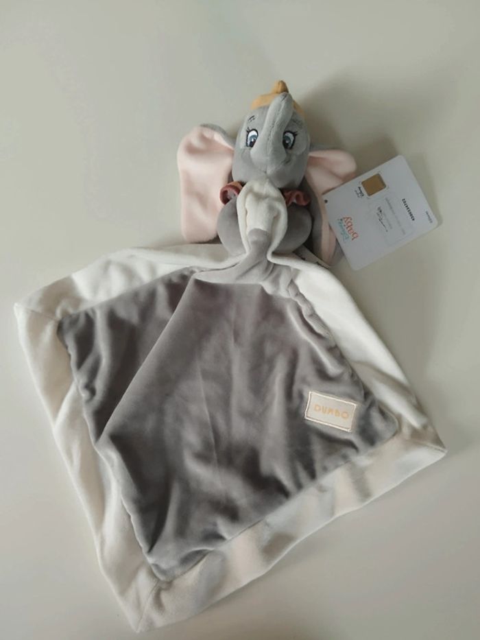 Doudou mouchoir Dumbo - photo numéro 2