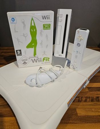Nintendo wii - Pack Wii Fit - Très Bon état 