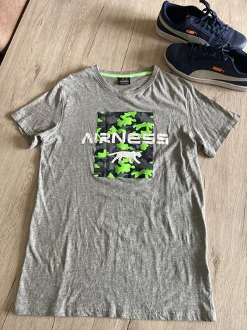 TEE shirt airness